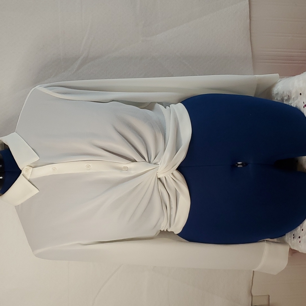 Women crop long sleeve top